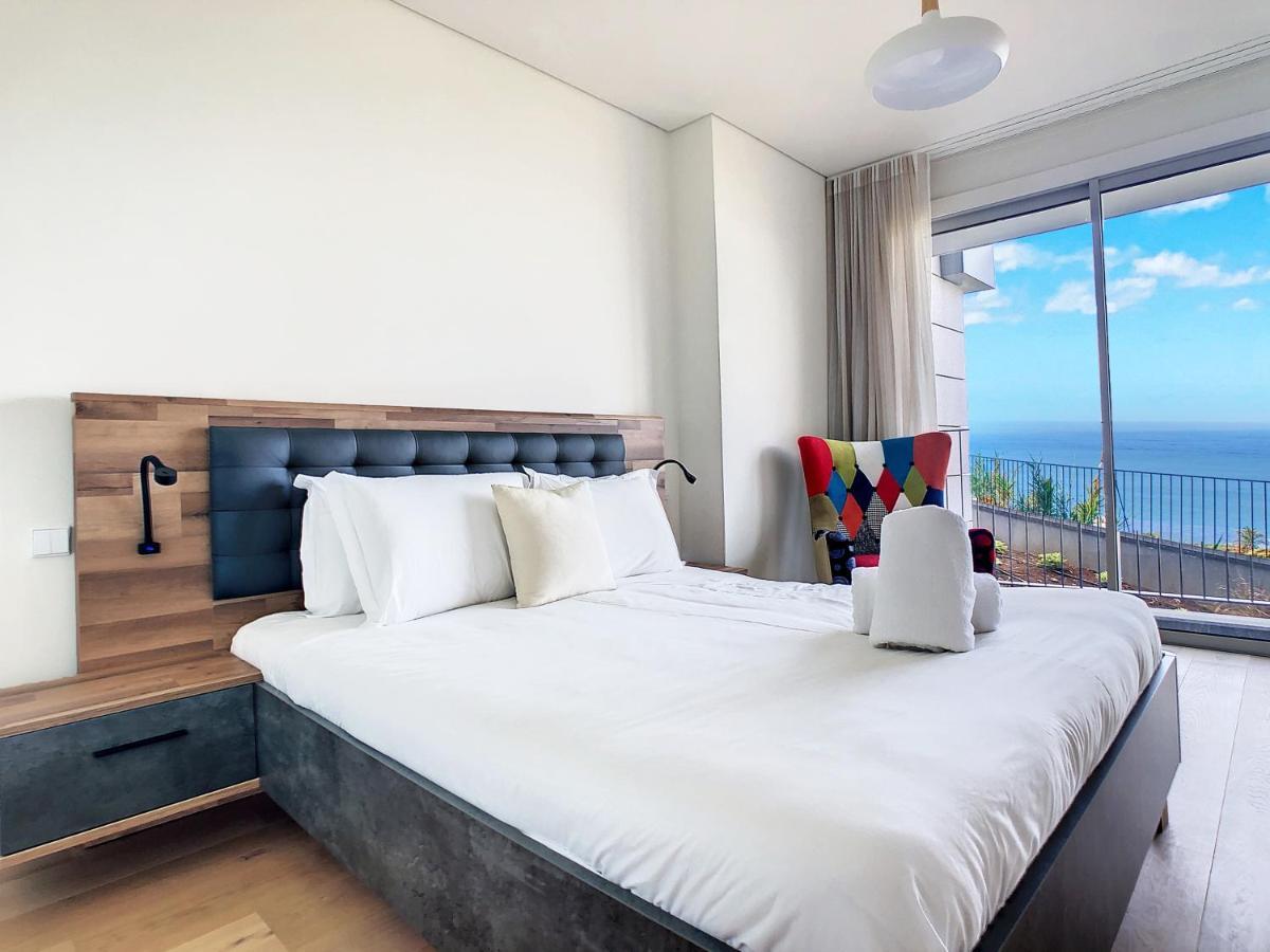 Over The Cliff Apartment By Lovelystay 푼샬 외부 사진