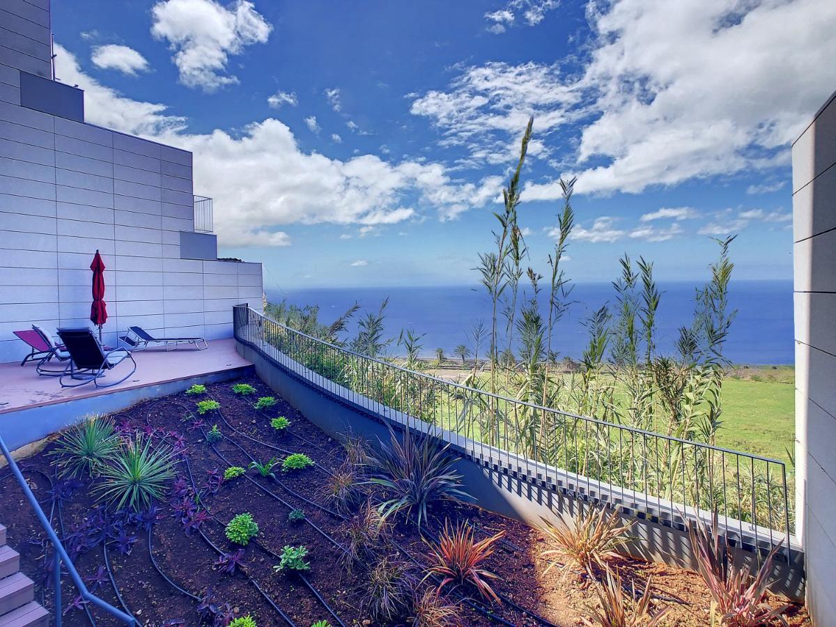 Over The Cliff Apartment By Lovelystay 푼샬 외부 사진